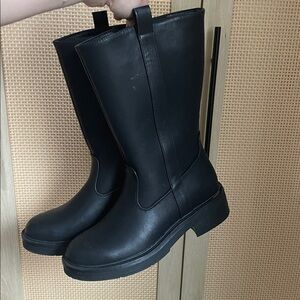Black women’s boots